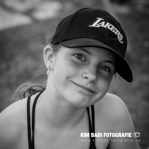 Kim Badi - Portraitfotografie - schwarz weiß