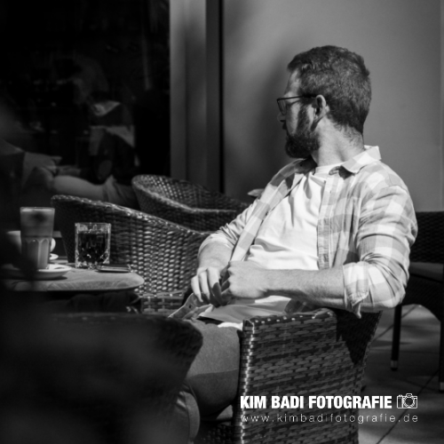 Kim Badi - Portraitfotografie - schwarz weiß
